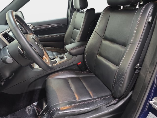 Used 2017 Jeep Grand Cherokee Limited AWD/4WD image 13