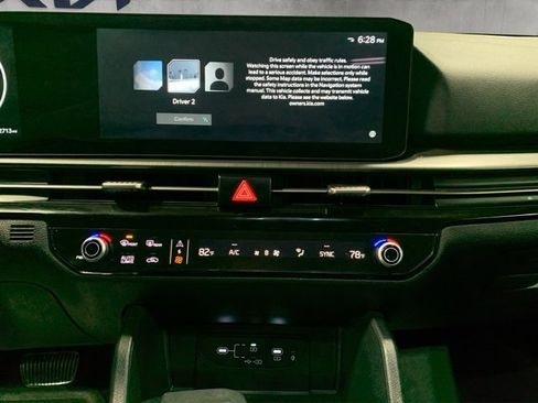 Used 2026 Kia Sportage X-Line w/ X-Line Technology Package image 17