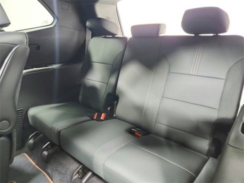 New 2026 GMC Acadia AT4 w/ Super Cruise Package image 36