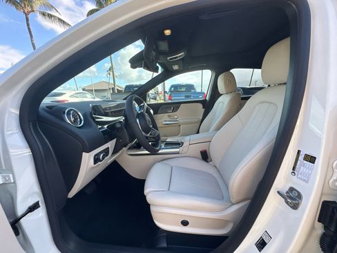 Used 2026 Mercedes-Benz GLA 250 image 9