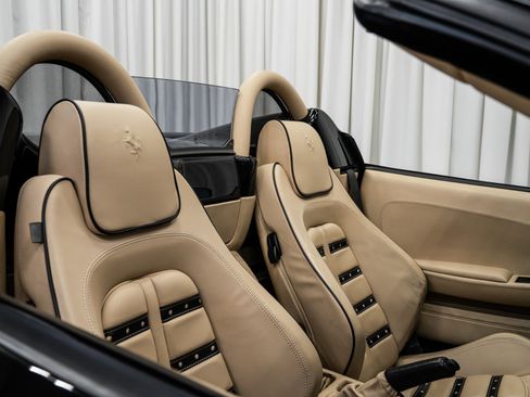 Used 2007 Ferrari F430 Spider image 22