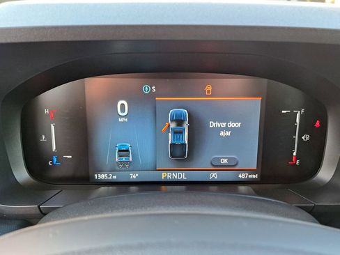 New 2025 Ford Maverick XLT w/ XLT Luxury Package image 8