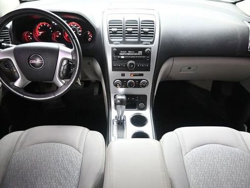 Used 2010 GMC Acadia SLE FWD image 20