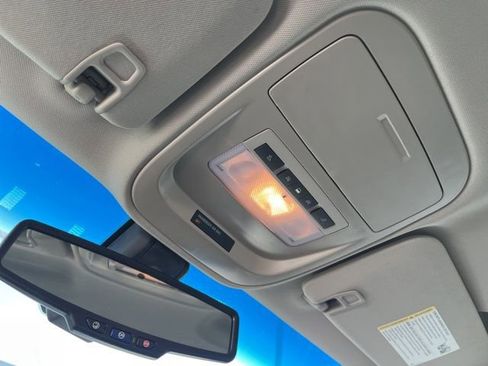 Used 2022 GMC Canyon AT4 w/ Trailering Package image 14