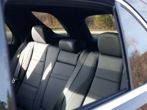 Used 2026 Mercedes-Benz GLE 350 4MATIC image 10