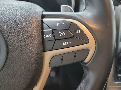 Used 2014 Jeep Grand Cherokee Laredo w/ Quick Order Package 23E image 6