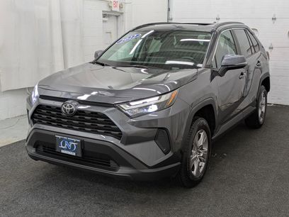 Used 2022 Toyota RAV4 XLE w/ Convenience Package