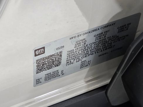 New 2026 Chevrolet Trax RS w/ Sunroof Package image 33