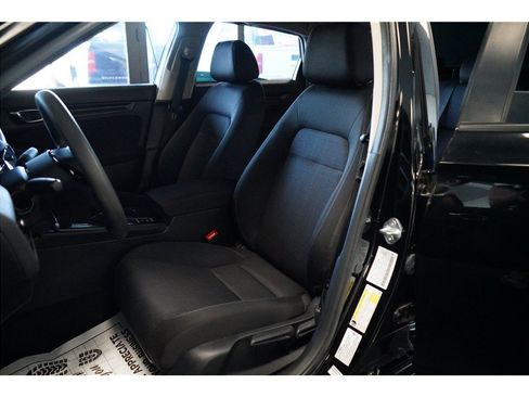 Used 2025 Honda Civic LX image 11