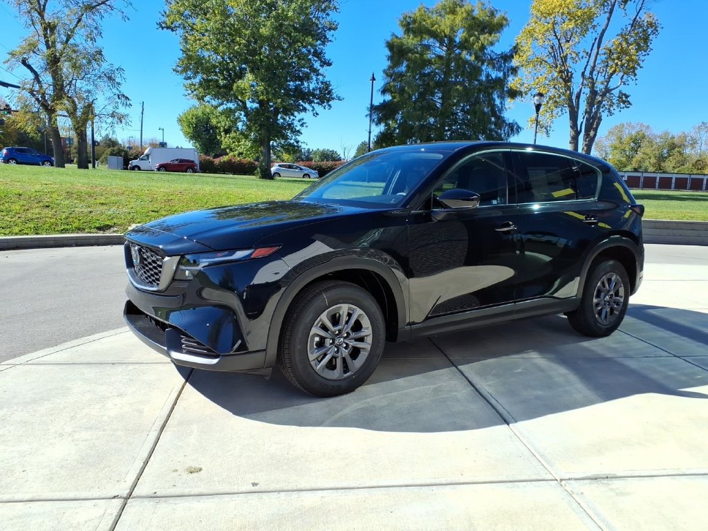 New 2026 MAZDA CX-5 Select AWD/4WD image 3