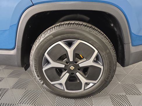 Used 2022 Rivian R1T Adventure AWD/4WD image 10