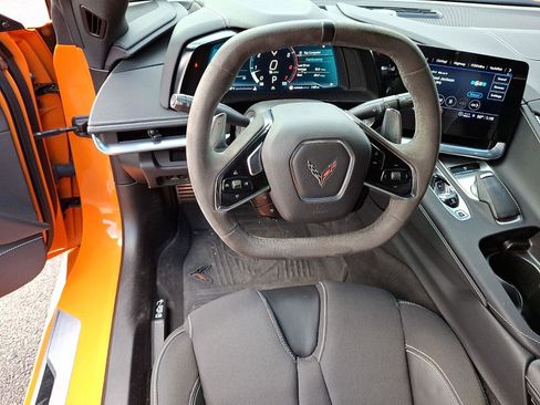 Used 2023 Chevrolet Corvette Stingray Coupe w/ Z51 Performance Package image 10