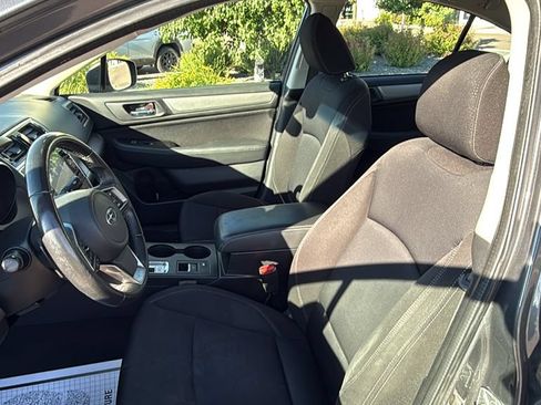 Used 2019 Subaru Legacy 2.5i Premium AWD/4WD image 31
