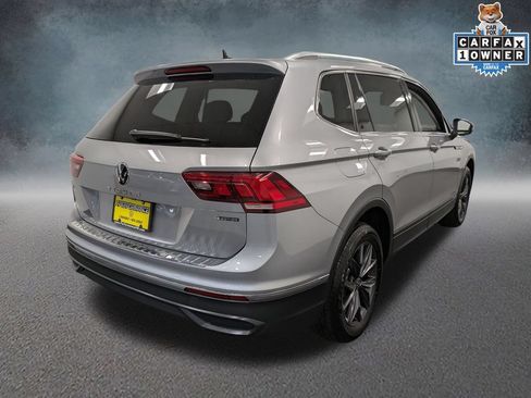Used 2022 Volkswagen Tiguan SE AWD/4WD image 4