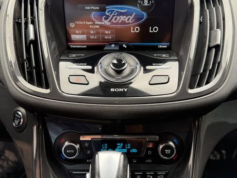 Used 2014 Ford Escape Titanium w/ Equipment Group 401A AWD/4WD image 23