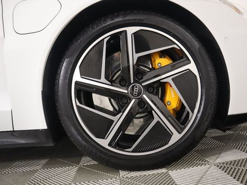 Used 2023 Audi RS e-tron GT w/ Carbon Performance Package image 32