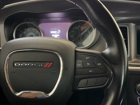 Used 2022 Dodge Charger SXT RWD image 21