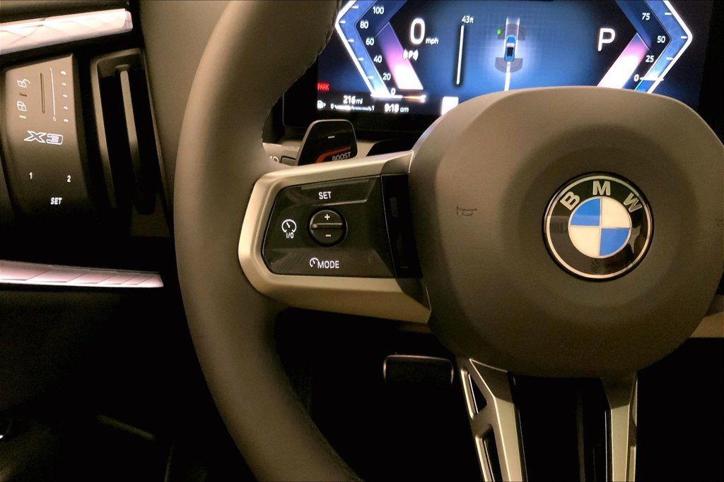 Certified 2025 BMW X3 xDrive30i w/ Premium Package AWD/4WD image 18