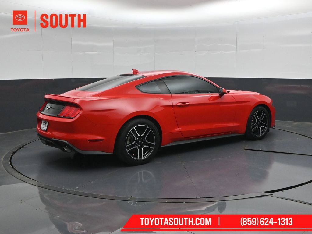 Used 2022 Ford Mustang Premium RWD image 2