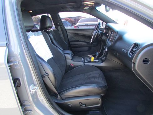Used 2023 Dodge Charger R/T w/ Plus Group RWD image 19