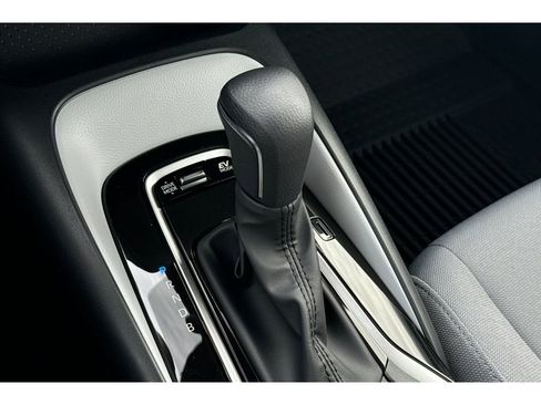 New 2026 Toyota Corolla SE image 21