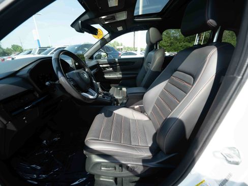 Used 2023 Honda CR-V Sport Touring image 9