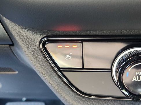 Certified 2026 Honda HR-V Sport image 23