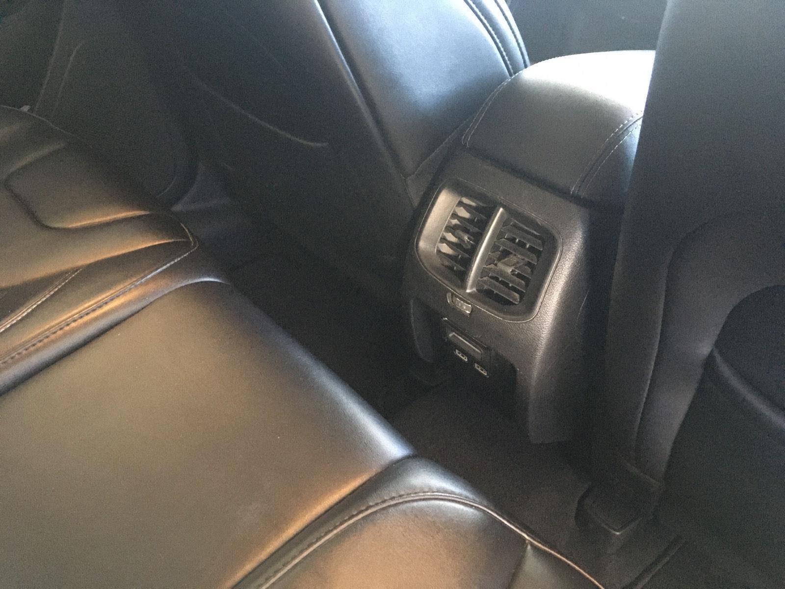 Used 2019 Jeep Cherokee Latitude Plus FWD image 40