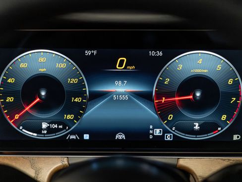 Used 2023 Mercedes-Benz E 350 4MATIC Sedan image 10