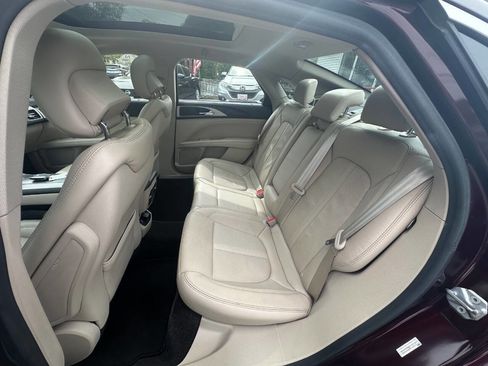 Used 2017 Lincoln MKZ Reserve FWD image 12