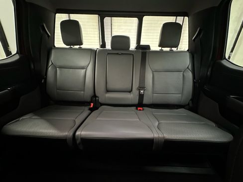 Used 2025 Ford F150 Lariat w/ Equipment Group 502A High AWD/4WD image 27