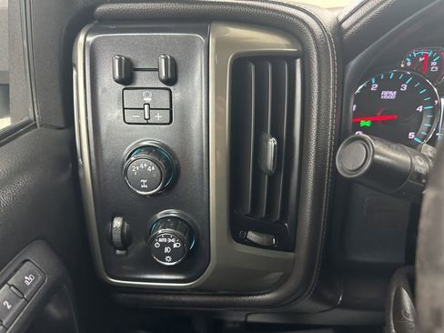 Used 2019 Chevrolet Silverado 3500 High Country w/ Duramax Plus Package image 42