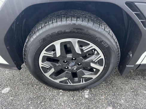 Certified 2025 Subaru Forester Premium image 6