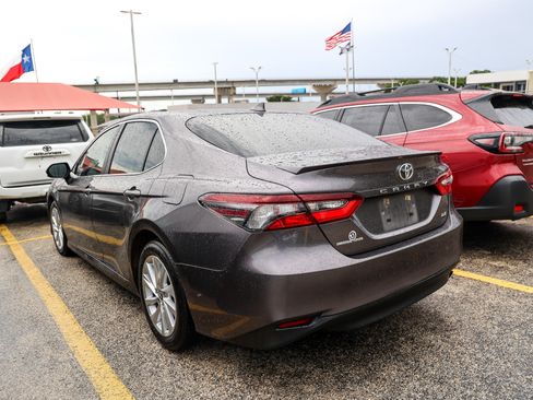 Used 2023 Toyota Camry LE FWD image 9