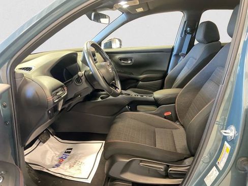 Used 2023 Honda HR-V Sport image 10