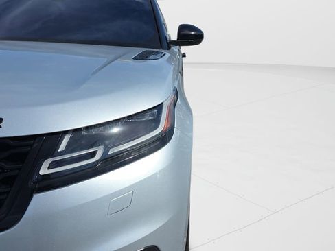 Used 2019 Land Rover Range Rover Velar R-Dynamic SE image 25