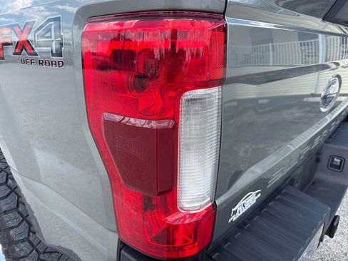 Used 2019 Ford F250 Lariat w/ Lariat Ultimate Package AWD/4WD image 61