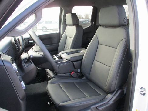 New 2026 GMC Sierra 1500 Pro w/ Pro Value Package image 15