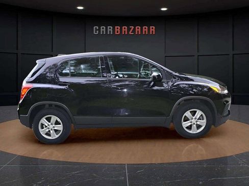 Used 2019 Chevrolet Trax LS image 8