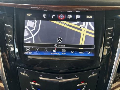 Used 2016 Cadillac Escalade Premium image 14