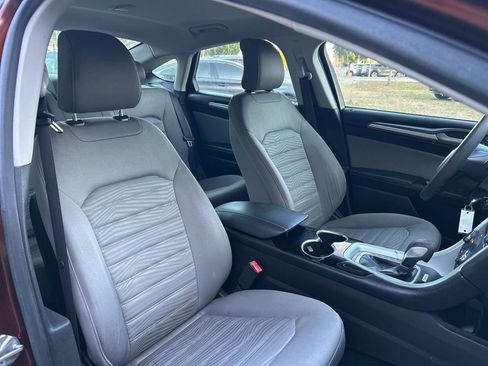 Used 2016 Ford Fusion S w/ Equipment Group 101A image 38