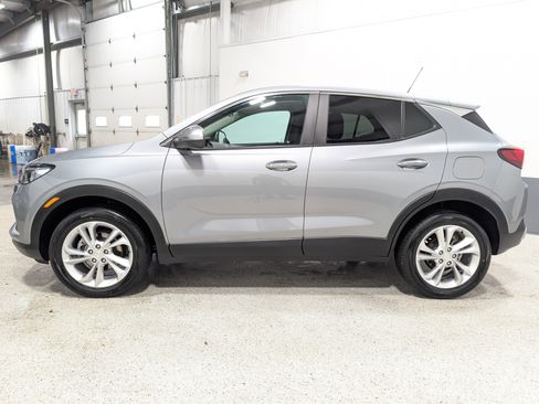 Used 2023 Buick Encore GX Preferred w/ Cold Weather Comfort Package image 6