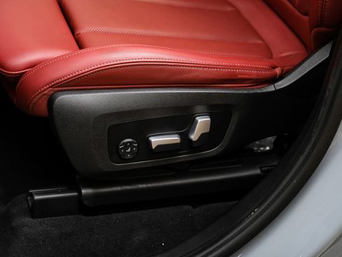 Used 2023 BMW X3 sDrive30i w/ M Sport Package RWD image 42