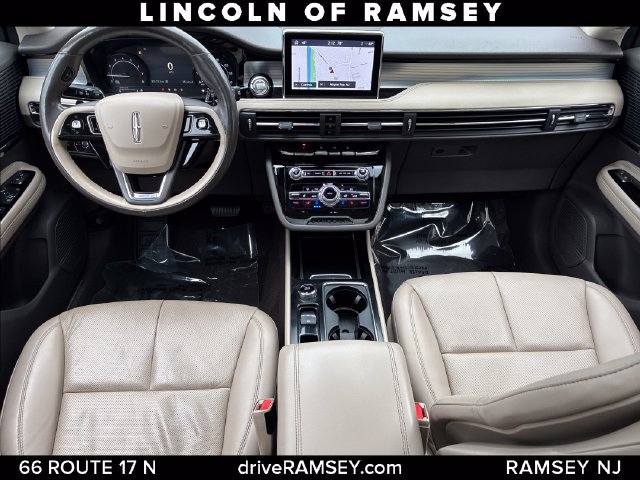 Certified 2022 Lincoln Corsair AWD w/ Premium Package image 24