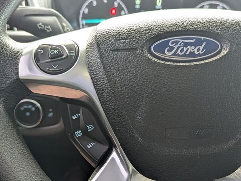 Used 2020 Ford Transit Connect XL image 12