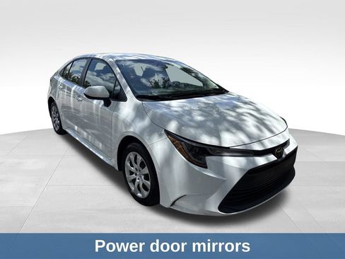 Used 2024 Toyota Corolla LE FWD image 8