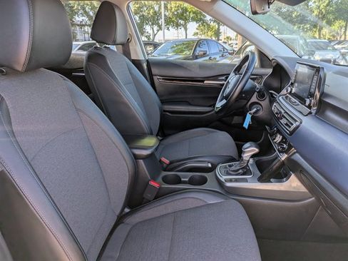 Used 2021 Kia Seltos S FWD image 19