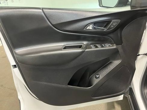 Used 2024 Chevrolet Equinox LT AWD/4WD image 20