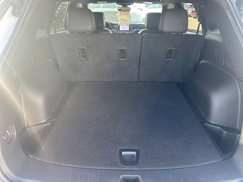 Used 2022 Chevrolet Blazer RS w/ Enhanced Convenience Package image 27