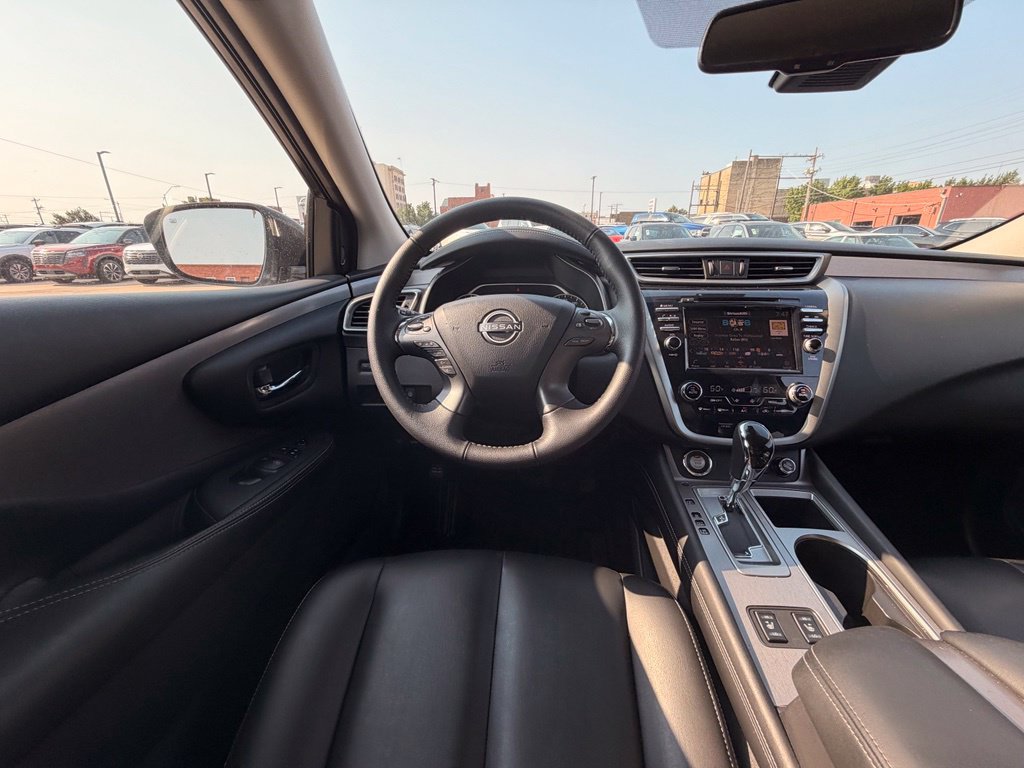 Certified 2024 Nissan Murano SV w/ SV Midnight Edition Package FWD image 20